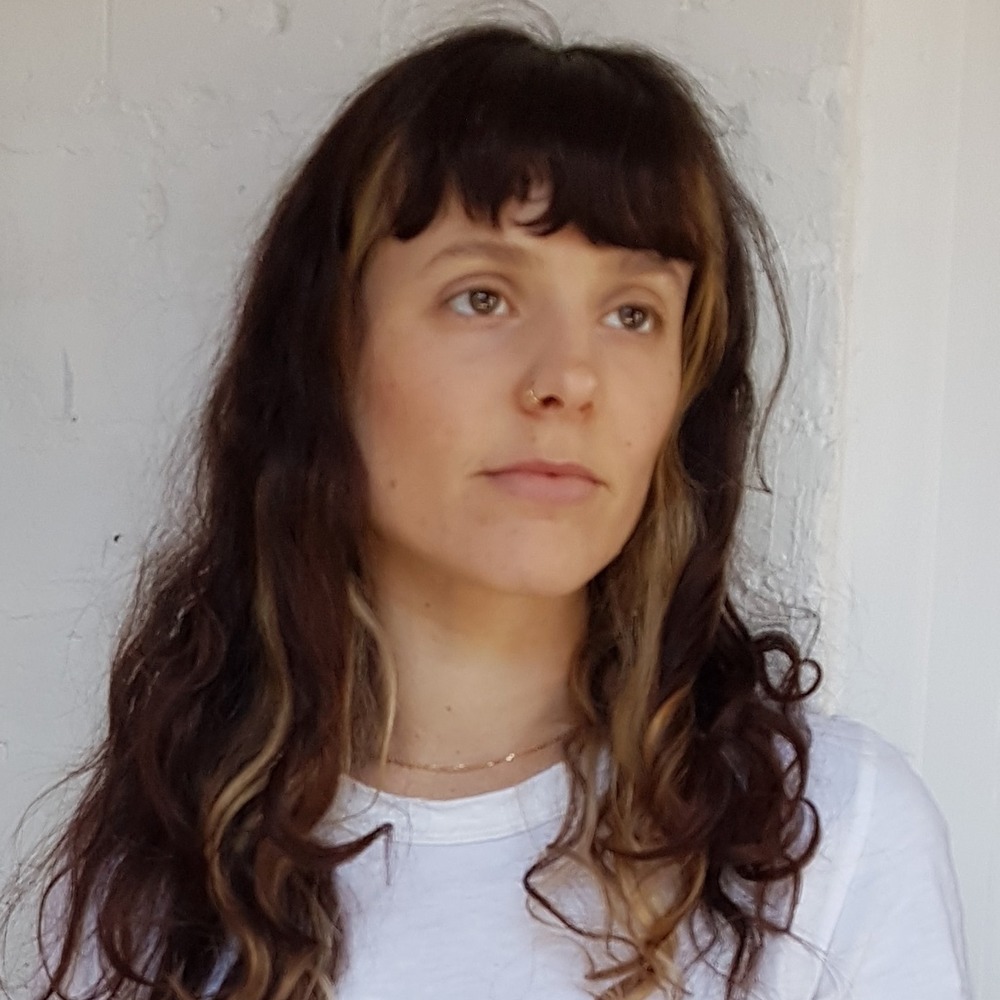 Meet your Posher, Alizée